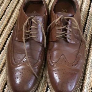 Men’s shoes
